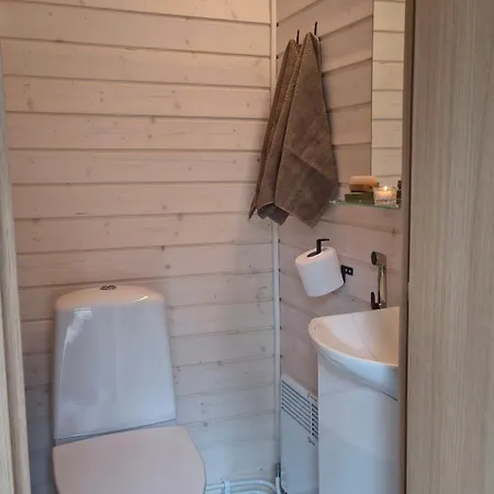 Landscape 12, Karpalo, Yllaes, Tiny With Sauna, Fireplace, Bbq, Wifi, Ski, Fishing, Pets Ok