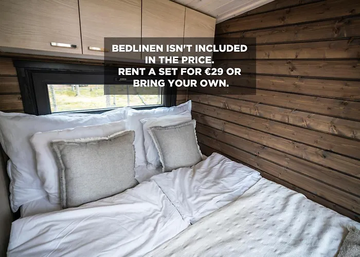 Landscape 12, Karpalo, Yllaes, Tiny With Sauna, Fireplace, Bbq, Wifi, Ski, Fishing, Pets Ok