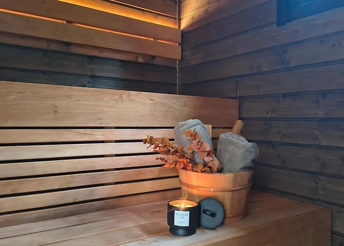 Landscape 12, Karpalo, Yllaes, Tiny With Sauna, Fireplace, Bbq, Wifi, Ski, Fishing, Pets Ok * Äkäslompolo