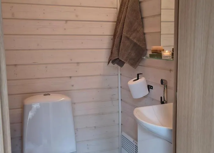 Landscape 12, Karpalo, Yllaes, Tiny With Sauna, Fireplace, Bbq, Wifi, Ski, Fishing, Pets Ok